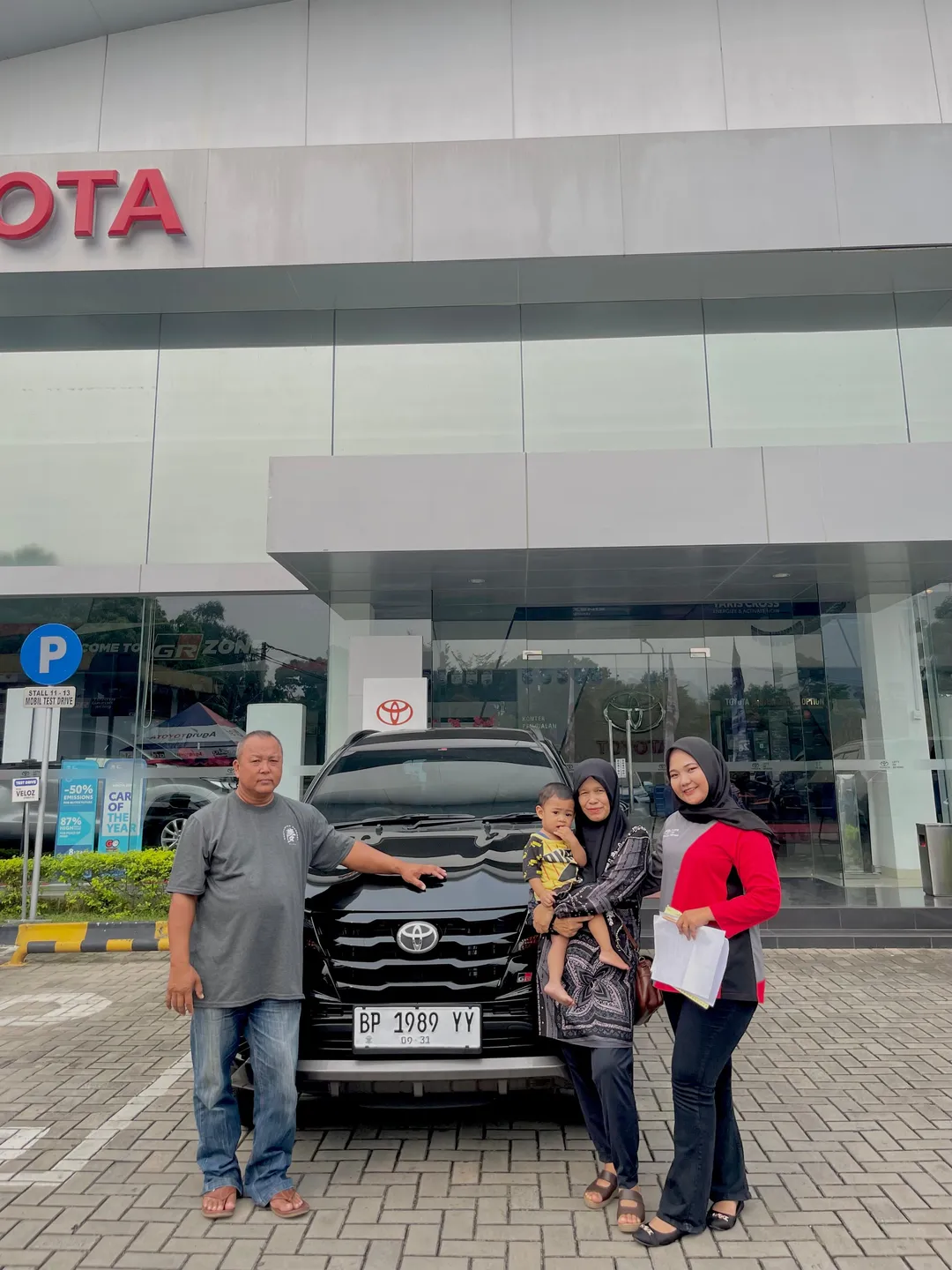 Serah terima Toyota New Rush GR Sport - Sahabat Agung Toyota