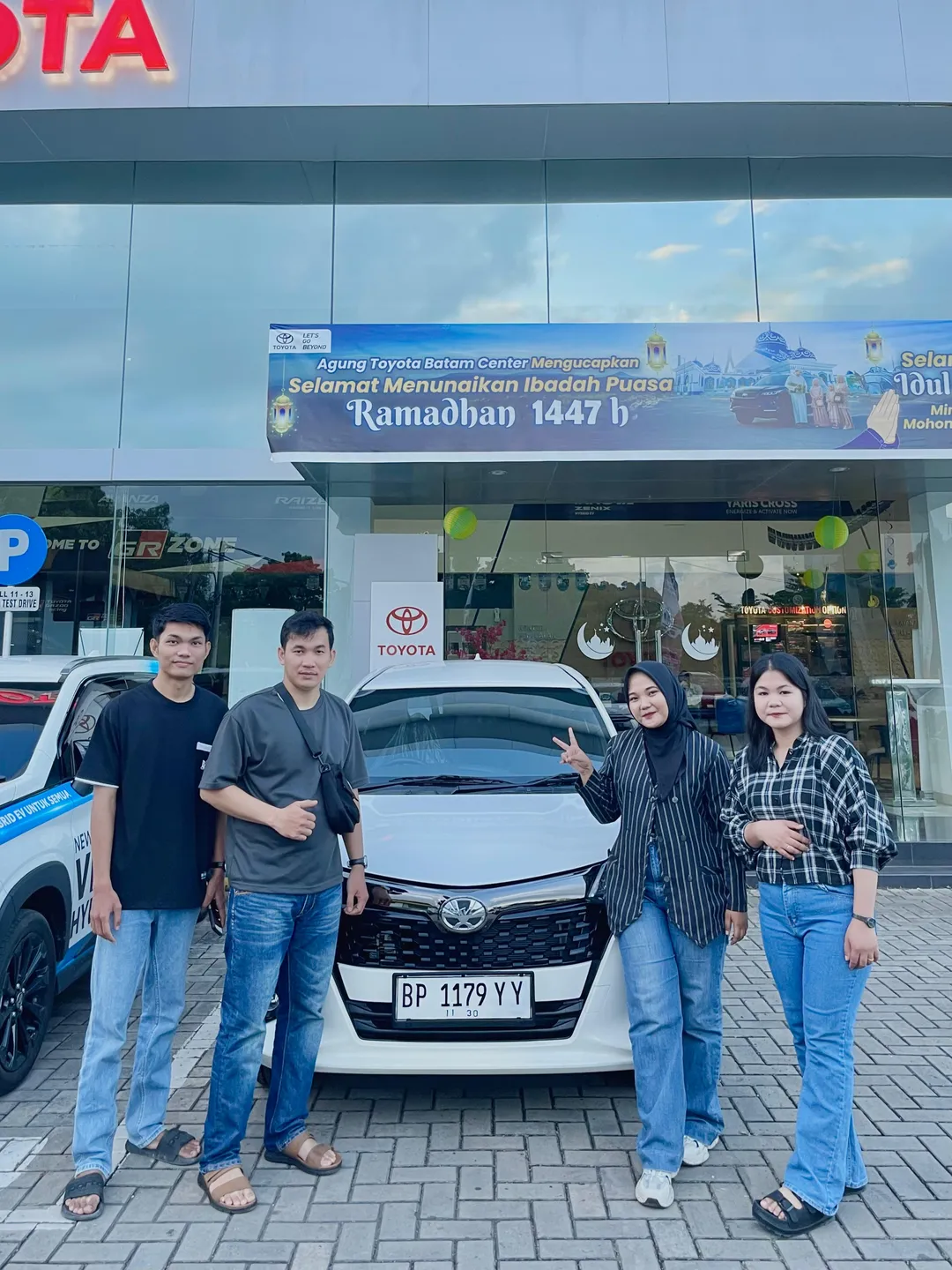 Serah terima Toyota New Calya - Sahabat Agung Toyota
