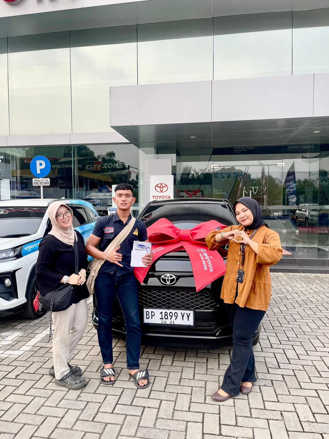 Serah terima Toyota New Raize G - Sahabat Agung Toyota